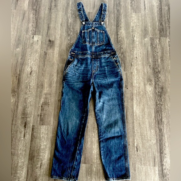 Women’s Old Navy Overalls size 0 - Picture 1 of 1